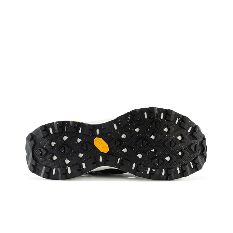 MERRELL Moab Flight Sieve Mid-Top Outdoor Shoes Women's Black White-4