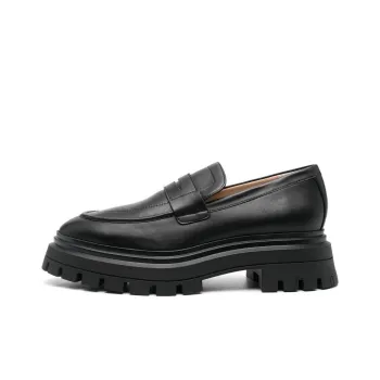 stuart weitzman Almond toe Leather Loafers