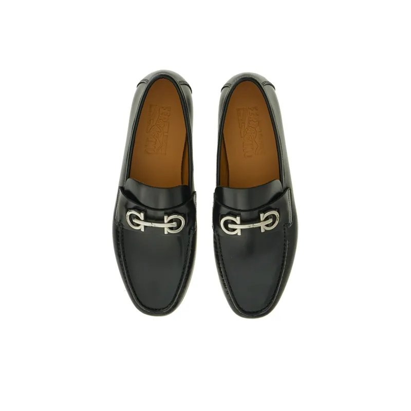 FERRAGAMO Gancini-plaque Leather Loafers-1