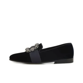 MANOLO BLAHNIK Carlton Velvet Loafers