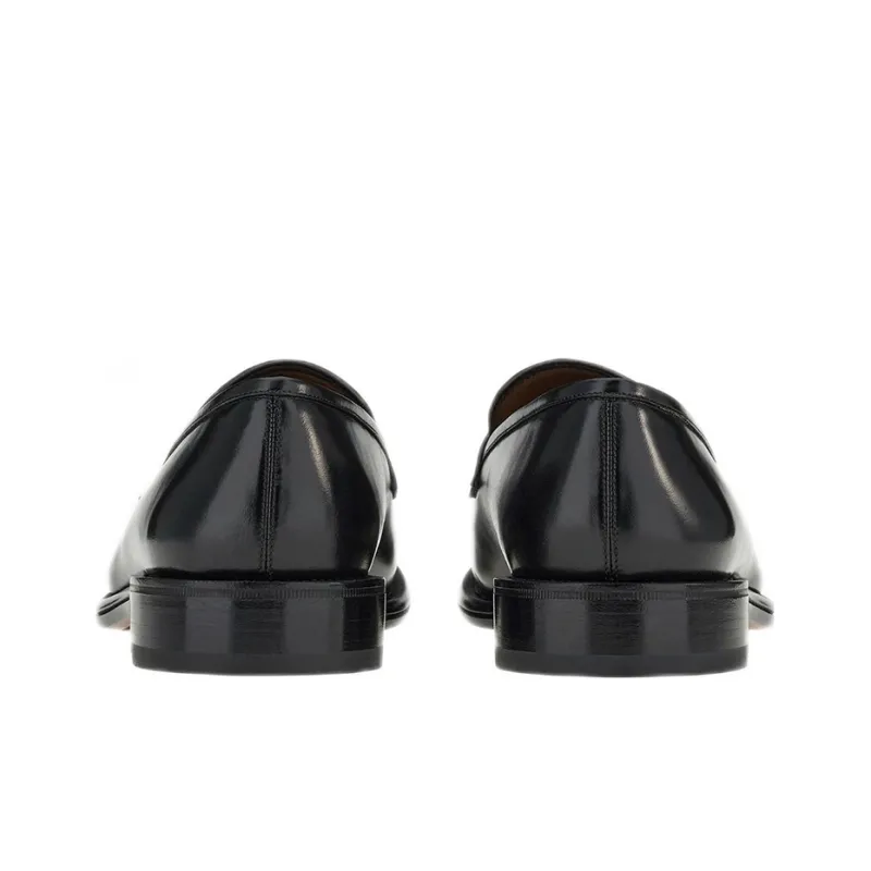 FERRAGAMO Leather Loafers Black-3