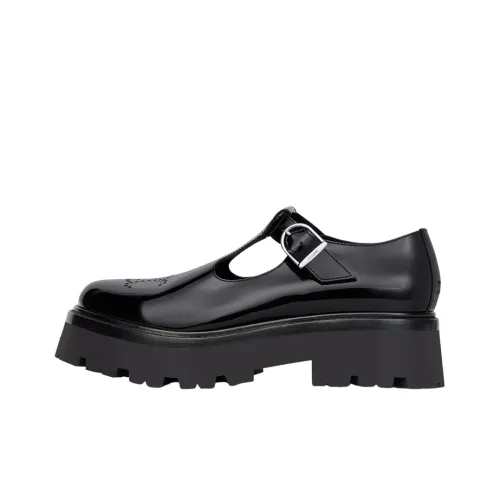 CELINE Women's Casual Shoes Women's Low-Top Black