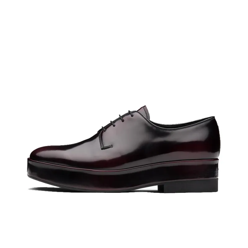PRADA Men's Casual Shoes Men Low Top Pomegranate-0