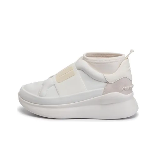 UGG Lifestyle Shoes Women's Low-Top White