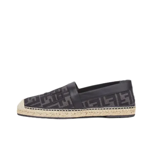 FENDI Men's Casual Shoes Men Low-Top Black