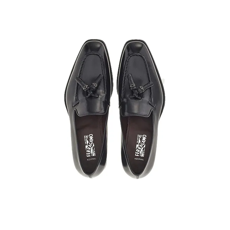 FERRAGAMO Almond-toe Tassel Loafers-2
