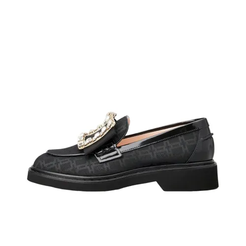 Roger Vivier Mary Jane Shoe Shoes for Women's & Men's | Sneakers ...