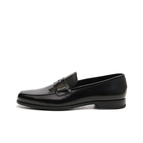 PRADA Men's Casual Shoes Men Low-Top Black