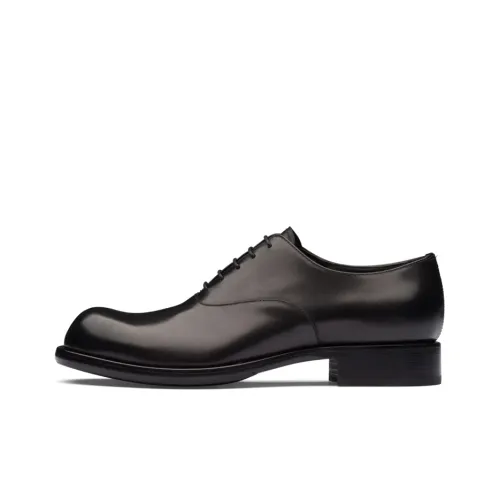 PRADA Dress Shoes Men Low-Top Black