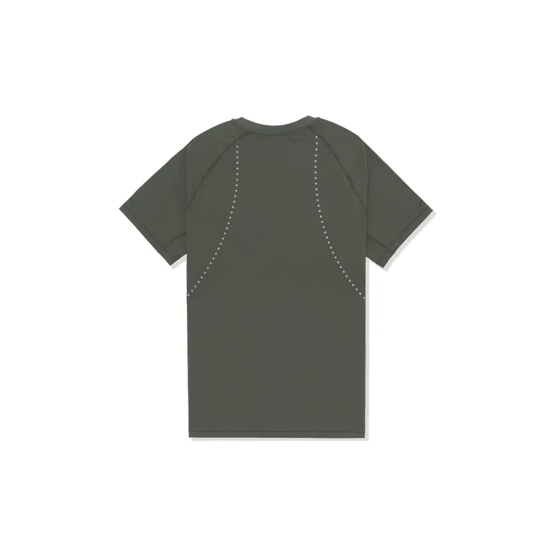 LINING Running Collection T Shirts Men Sorrel Green-1