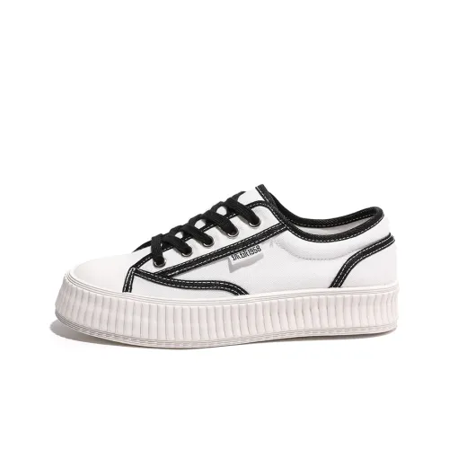 HUANQIU Stylish Skateboarding Shoes Women's Low-Top