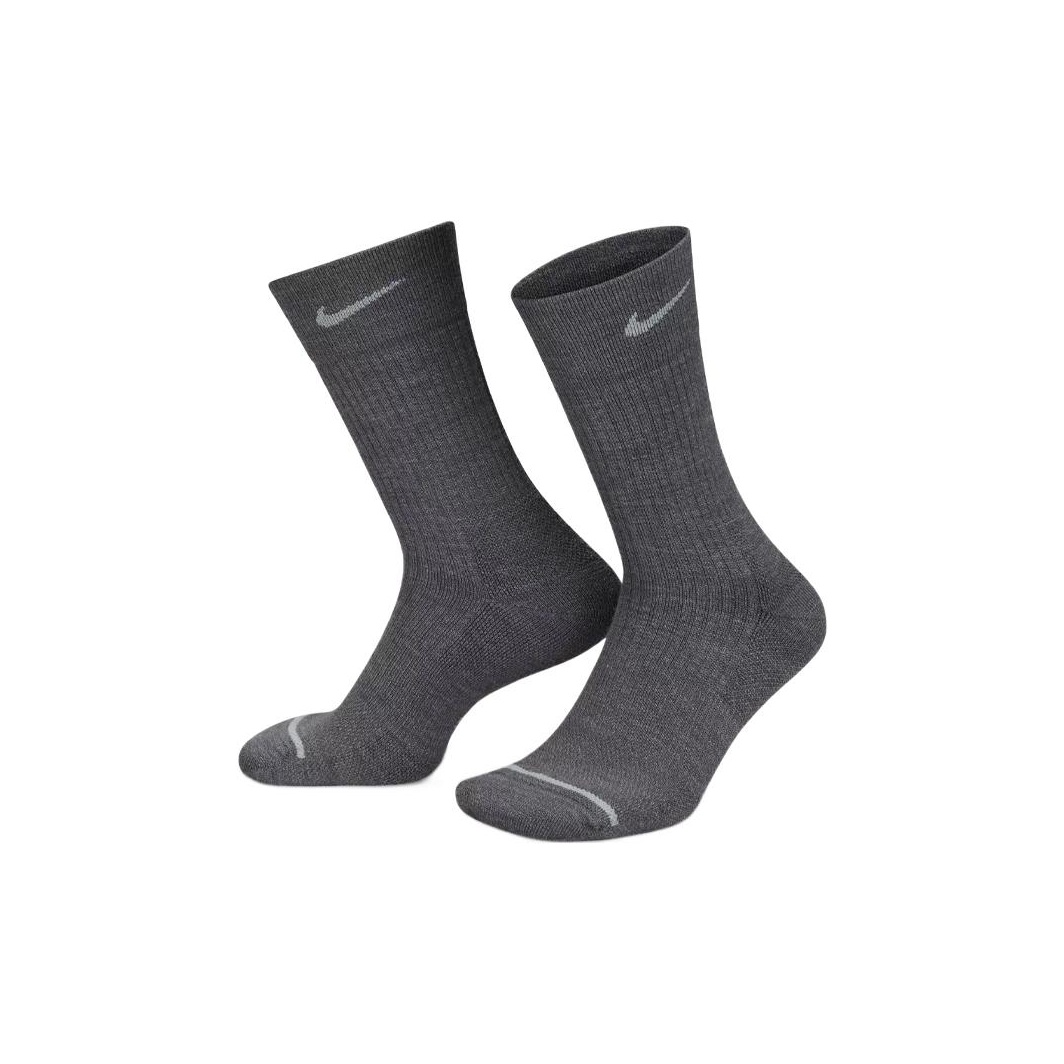 Nike mid calves best sale