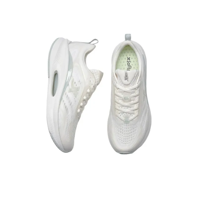 XTEP Qing Feng 6.0 Cushioning Anti Slip And Wear Resistant Low Top Running Shoes Women's Sail White-2