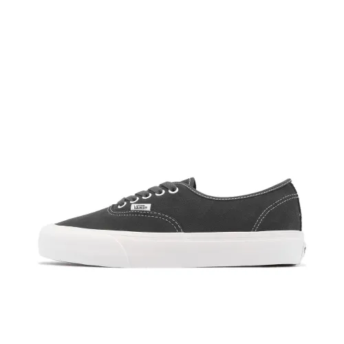 Vans Authentic VR3