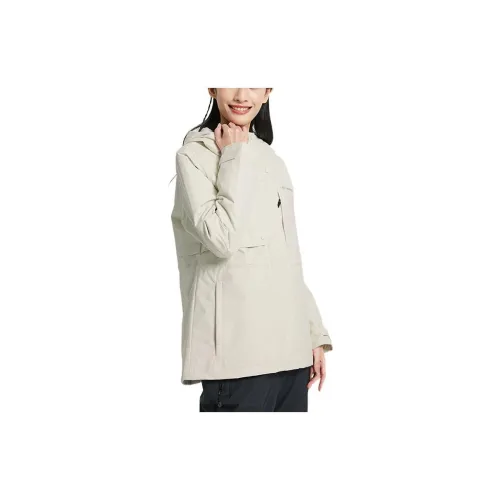 Columbia Puffer Jackets Women's White