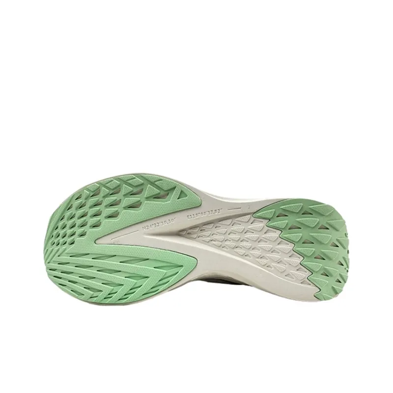 361° Anti Slip Wear Resistant Low Top Running Shoes Women's White Green-4