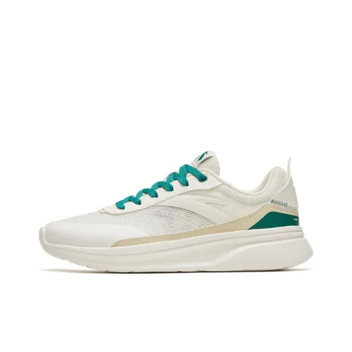 Anta Traveler GZ Shock Absorbers With Slip Resistant Features Low Top Casual Shoes Men's White Green