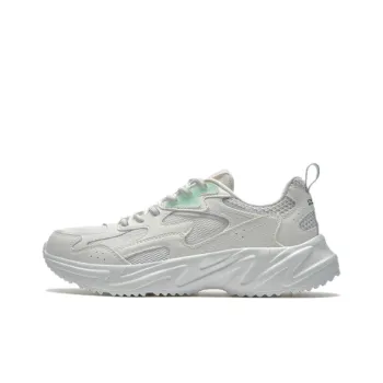 XTEP Anti Slip Wear Resistant Low Top Sports Casual Shoes Women's White Green