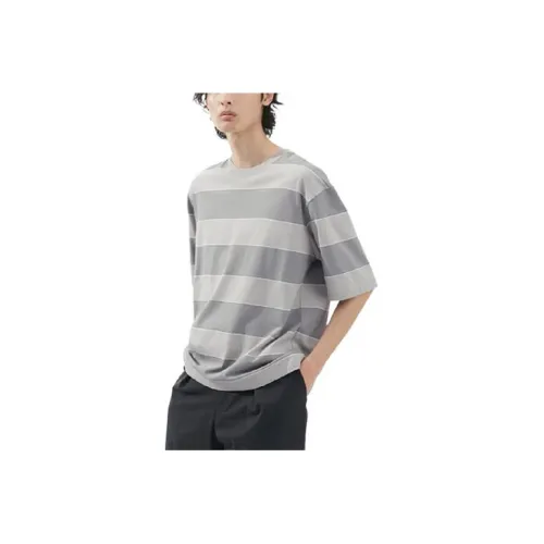 UNIQLO U Collection T-Shirts Men Lead Gray