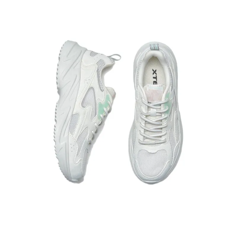 XTEP Anti Slip Wear Resistant Low Top Sports Casual Shoes Women's White Green-2