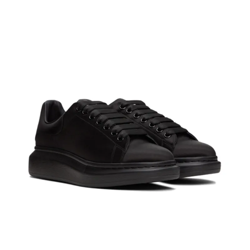 Alexander McQueen Oversized Core Black-2