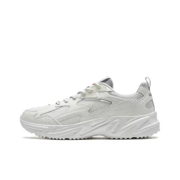XTEP Ruyi Anti Slip Wear Resistant Low Top Sports Casual Shoes Sail White