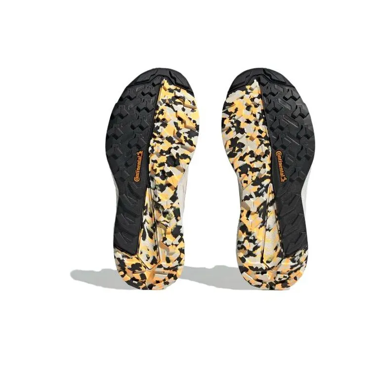 Terrex Free Hiker Adidas 2.0 'Coral Fusion'-4