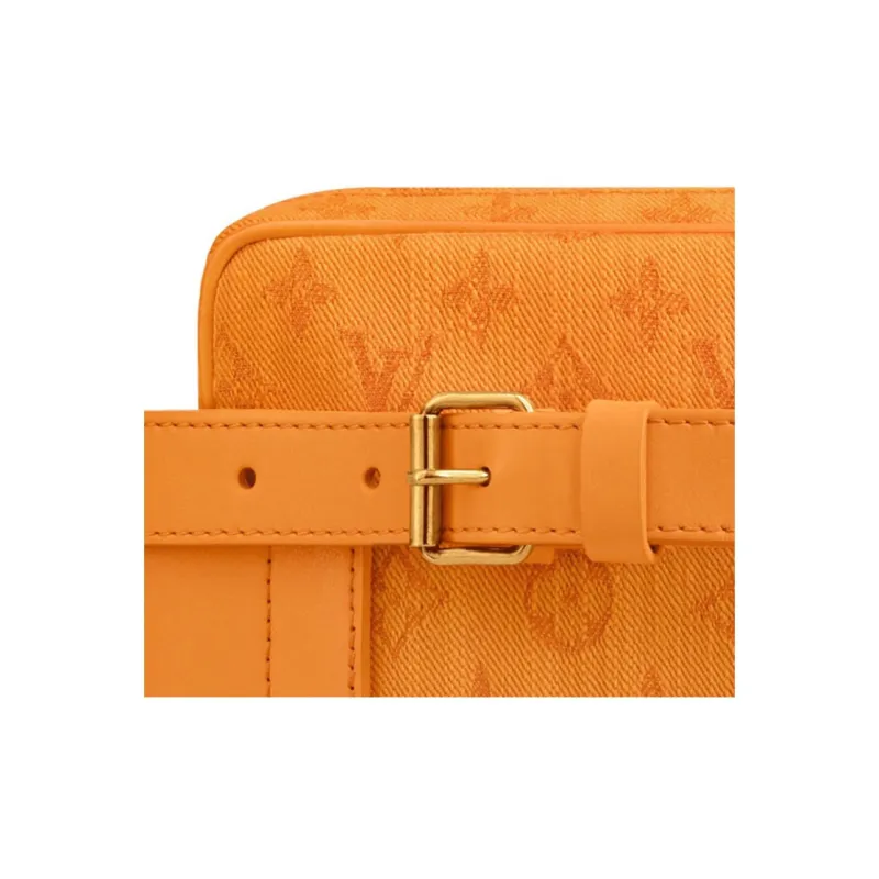 LOUIS VUITTON Outdoor Bumbag Monogram Denim Ocre-4