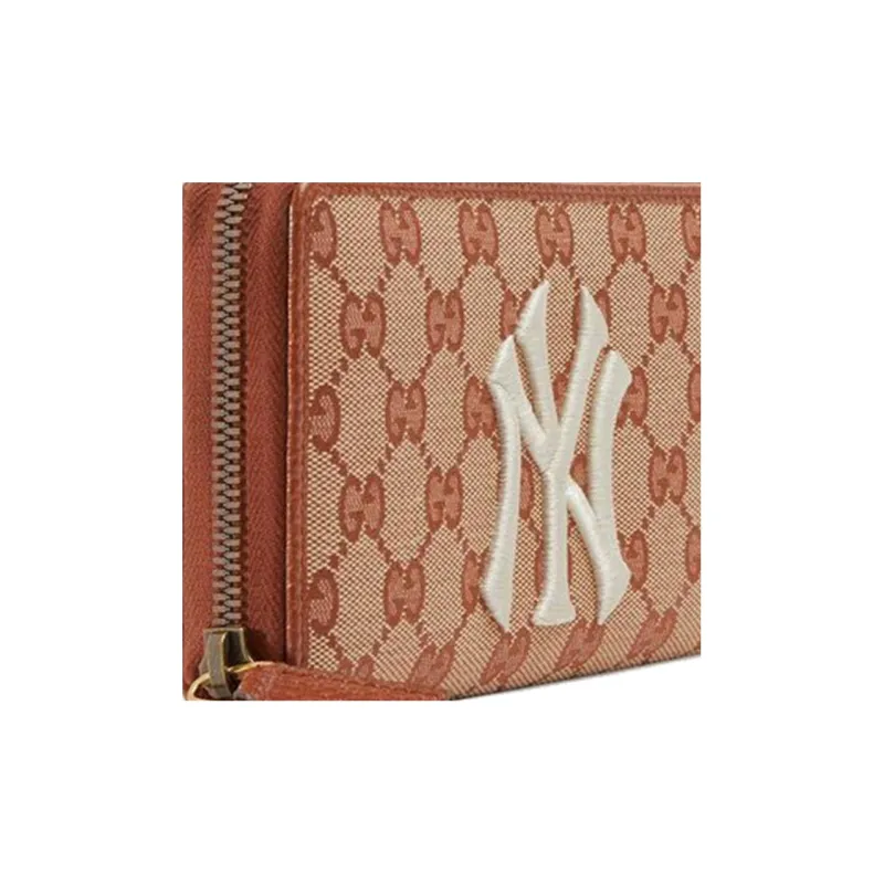 GUCCI NY Yankees Collaboration Canvas Wallet Unisex-4