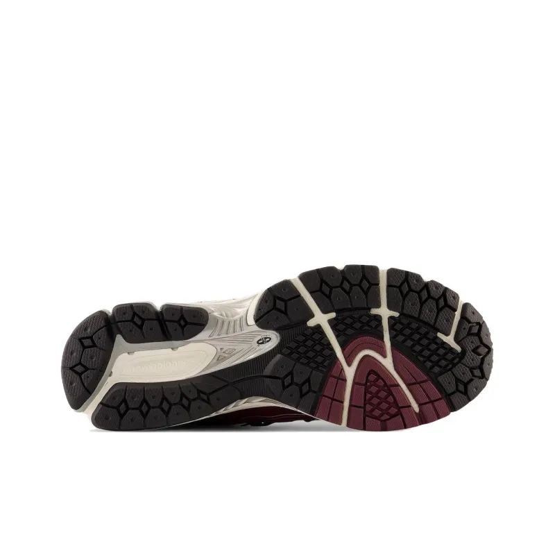 New Balance 1906R Burgundy Black-3