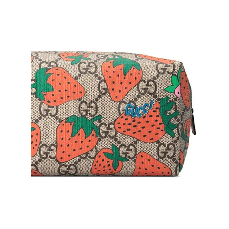 GUCCI Clutches-4
