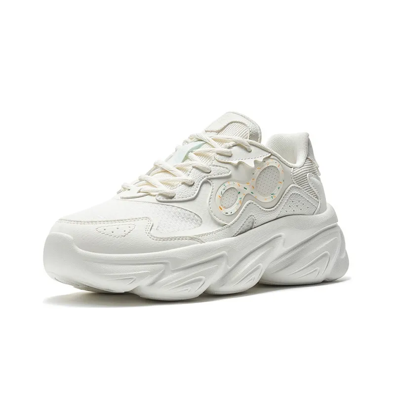 XTEP Claw Claw Shoes 2.0 Anti Slip Wear Resistant Low Top Sports Casual Shoes Women's Sail White-1