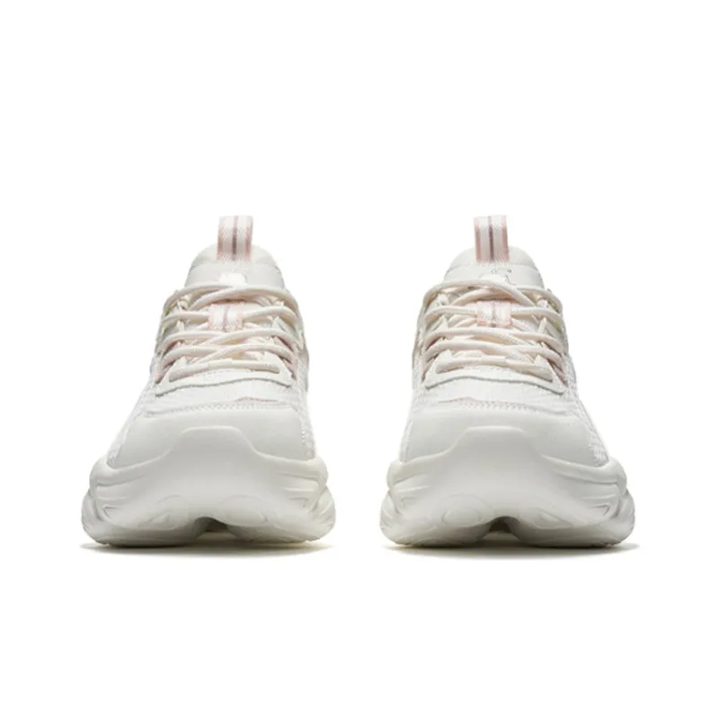 XTEP Claw Claw Shoes 2.0 Breathable Slip-Resistant Low-Top Sports Casual Shoes Women's White Pink-3