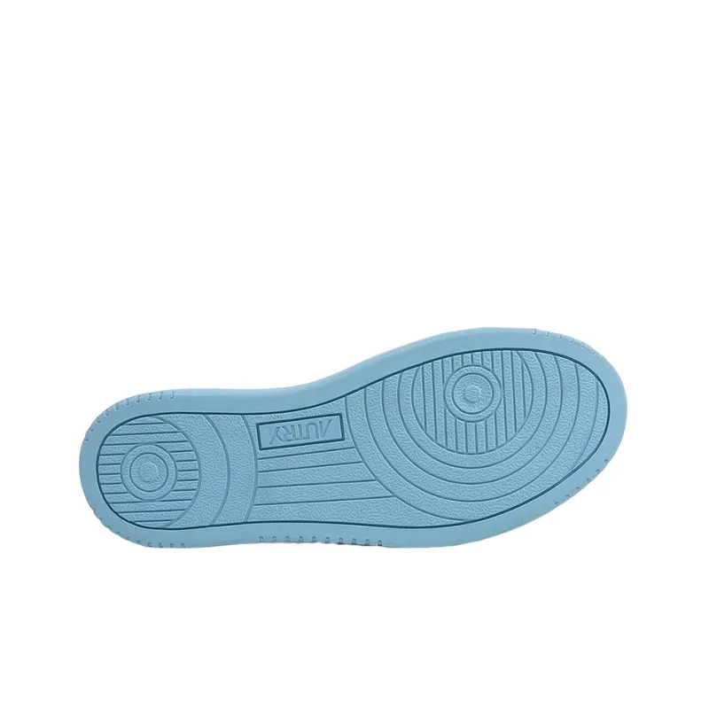 AUTRY Medalist Low Leather 'Light Blue White' Women's-5