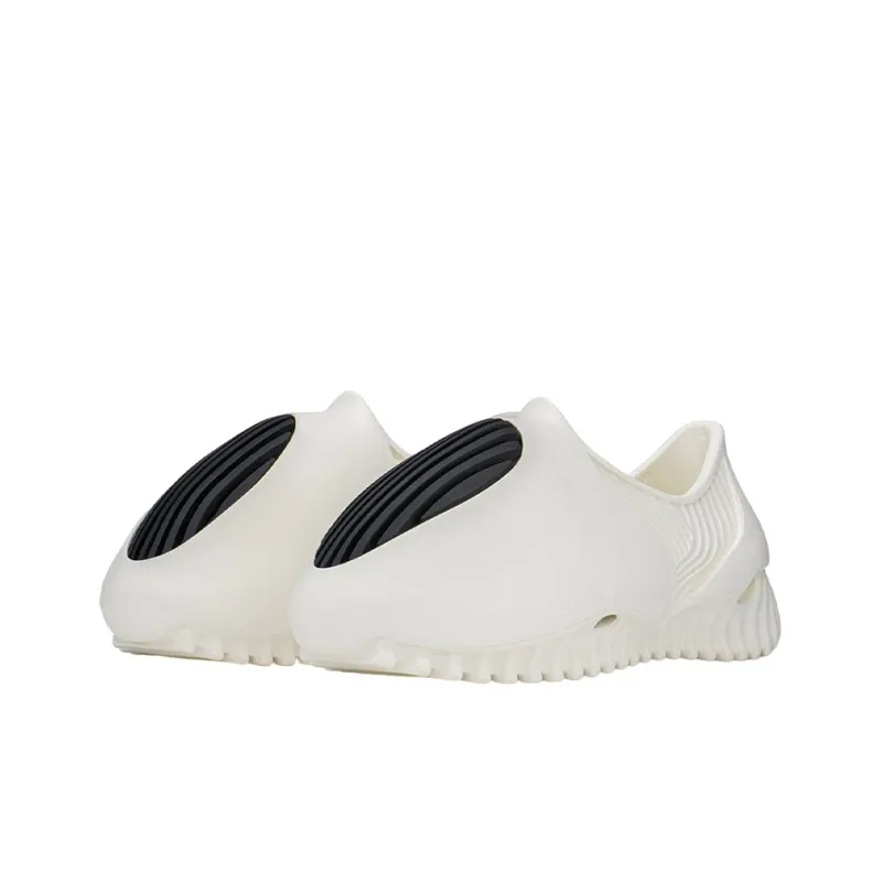 GENEGG Foam Runner Low Top Sports Sandals Unisex Stalactite Egg Shaped Shoes-2