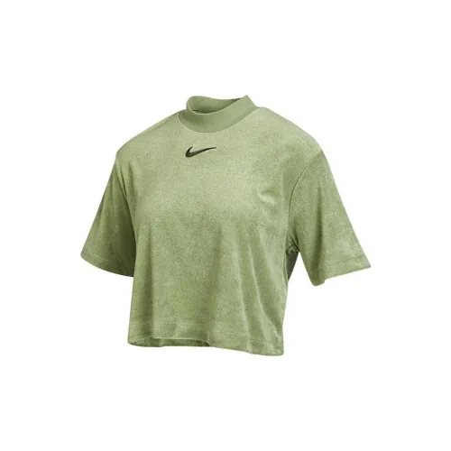 Nike Crop Tops Women's Green