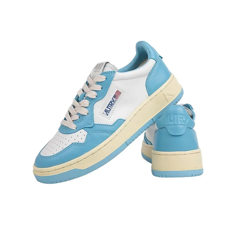 AUTRY Medalist Low Leather 'Light Blue White' Women's-3