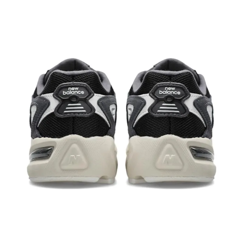 New Balance 725 'Black White Silver'-3