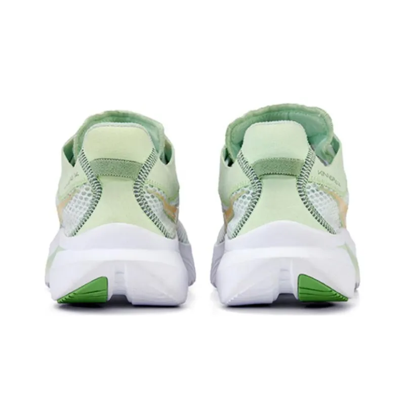 Saucony Kinvara 14 Slip Resistant, Abrasion Resistant, Lightweight Low Top Casual Running Shoes Women's White Green-3