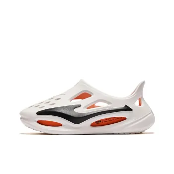 Erke Infinite Lite Clogs Sports Sandals Women's Black Orange