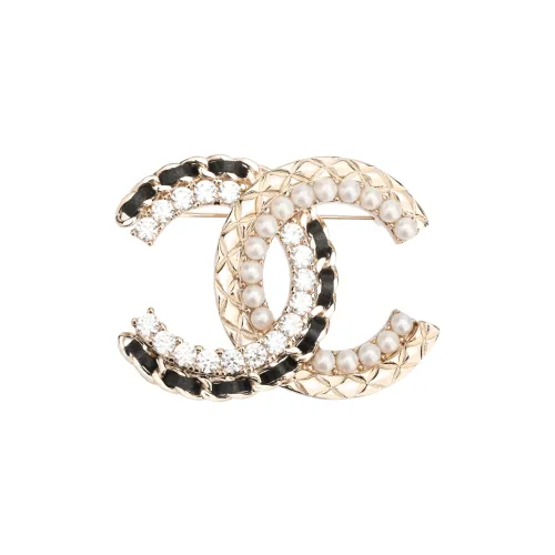 CHANEL Brooch Female  