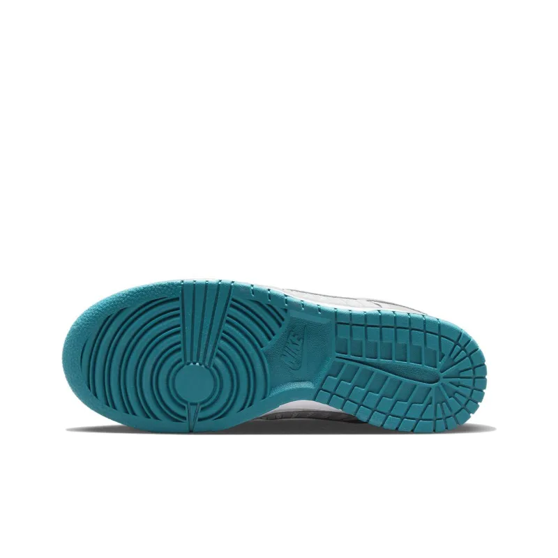 Nike Dunk Low Se Vemero Grey Fog Particle Grey Women's-4