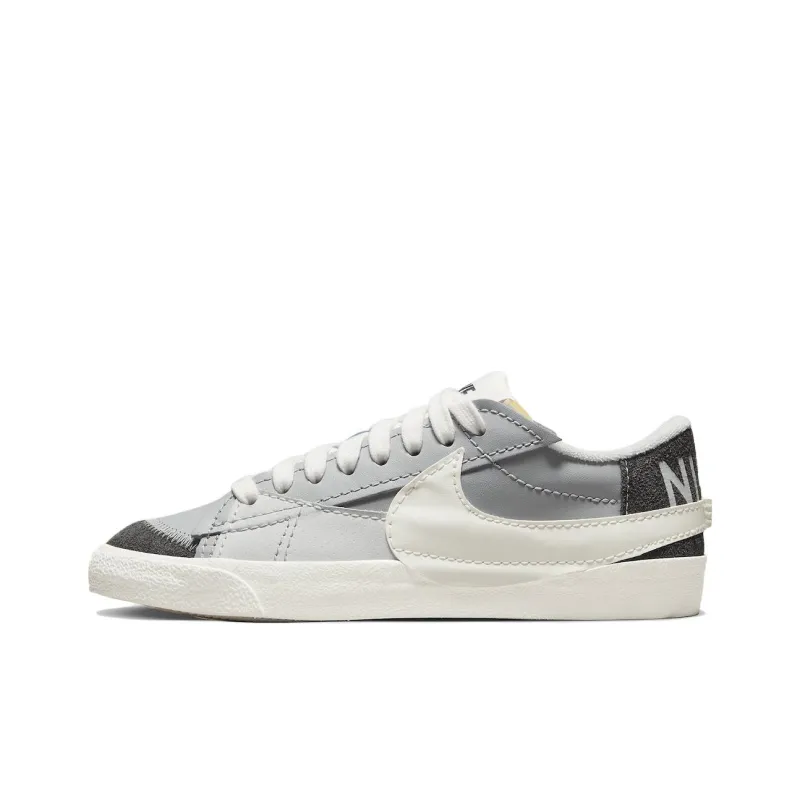 Nike Blazer Low '77 Jumbo Se 'Light Smoke Grey Noise Aqua'-0