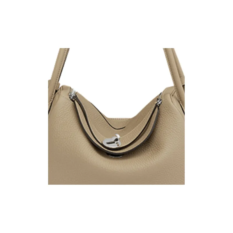 HERMES Lindy Taurillon Clemence Leather Handbag Shoulder Bag Women's Trench Coats In Beige-3
