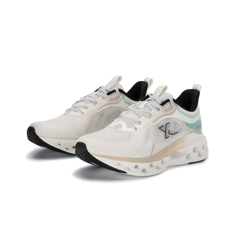 XTEP Shock Absorption Spinning 10.0 Running Shoes Men Low Top White Green-2