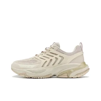 XTEP Absolute Dust 4.0 Cushioning Anti Slip And Wear Resistant Low Top Running Shoes Men's Ivory White