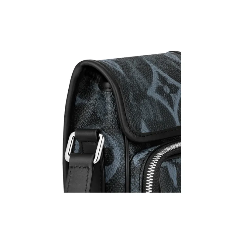 LOUIS VUITTON Monogram Pastel Noir Canvas Nano Amazon Messenger-4