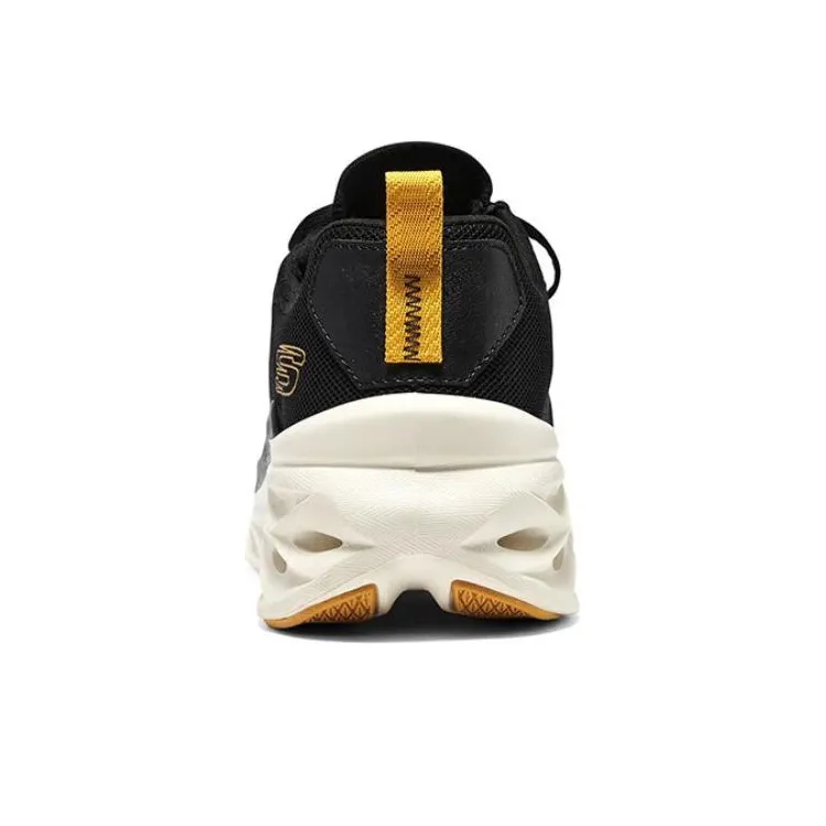 Skechers Glide Step 'Black'-3
