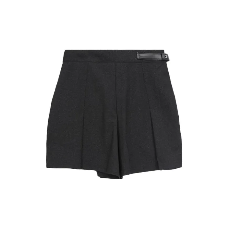 BOY BY BOY Casual Shorts Women's Black-1