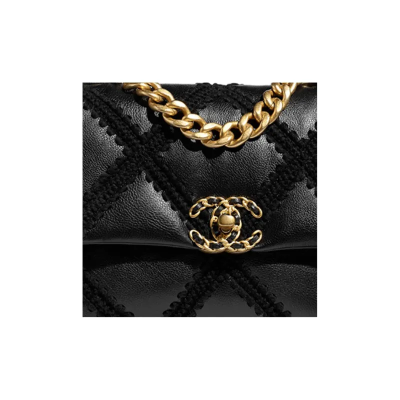 CHANEL 19Bag Calfskin Flap Bag, Shoulder Bag, Crossbody Bag Trumpets Women's Black-4